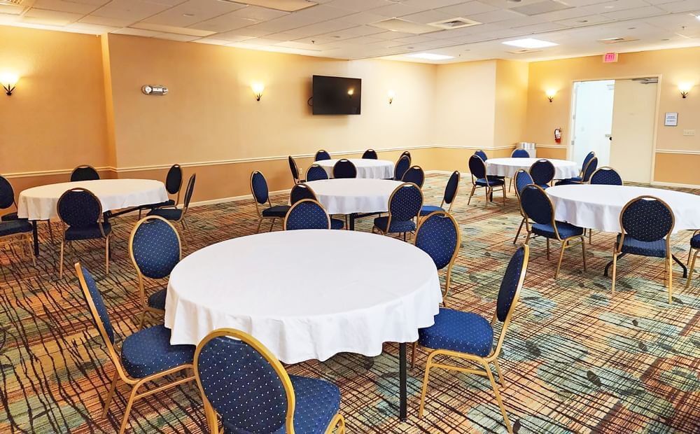 Banquet set-up in a meeting room with carpeted floors at Lake Buena Vista Resort Village & Spa