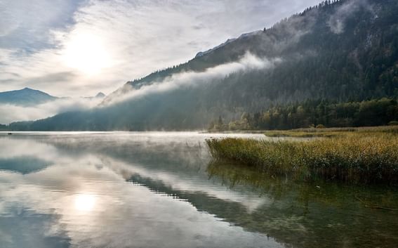 Sonnenaufgang am Haldensee im Spätsommer - Hotel liebes Rot Flueh