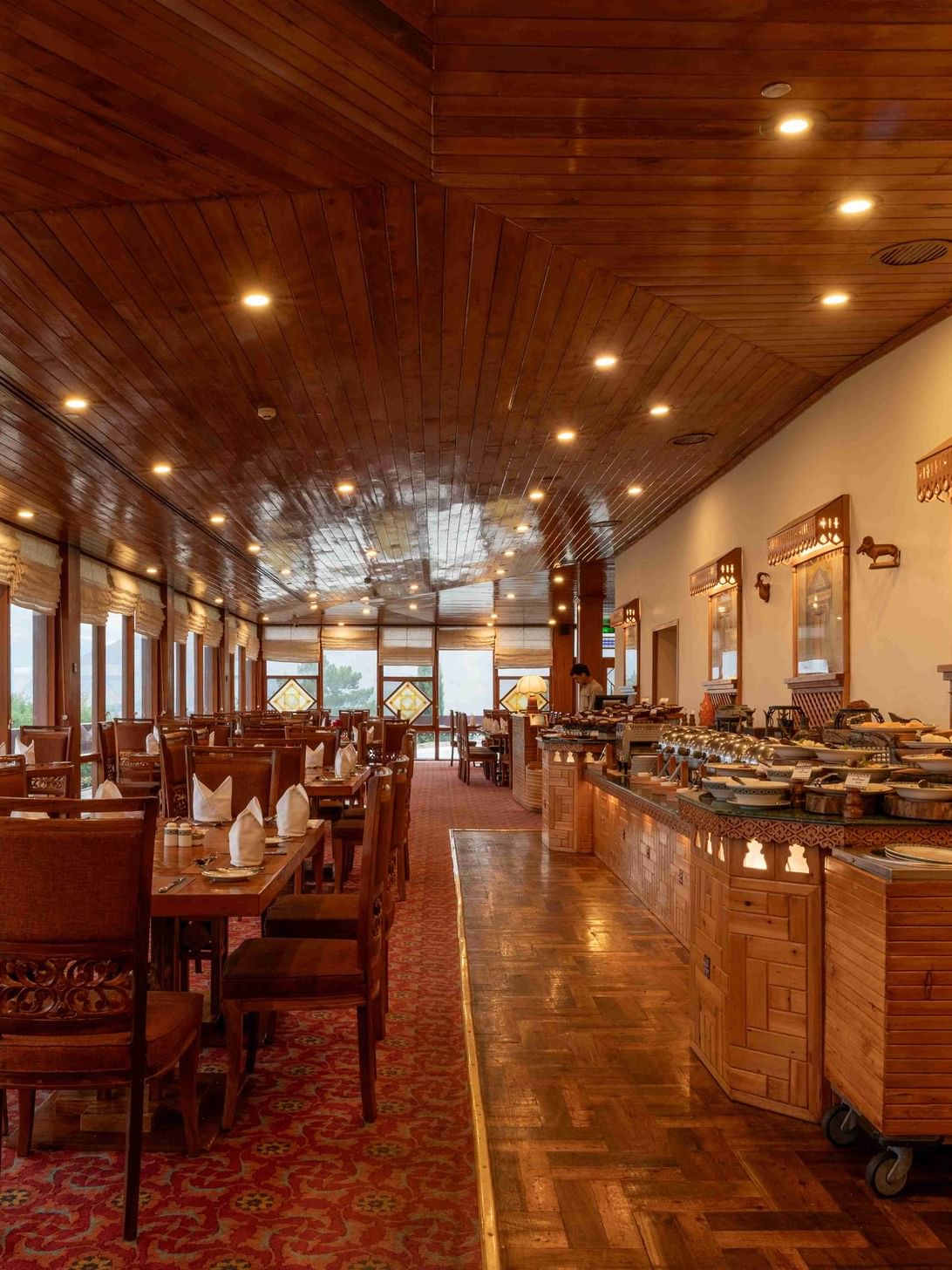 Dumani Restaurant Serena Gilgit