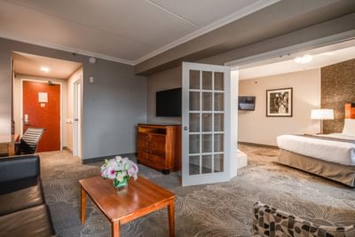 Monte Carlo Inn Barrie Hotel Suite