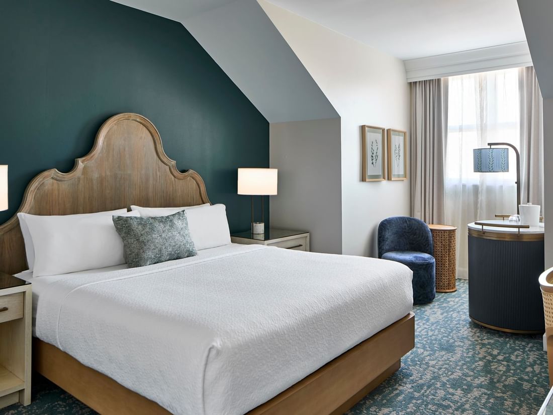 King Guest Room Accessible