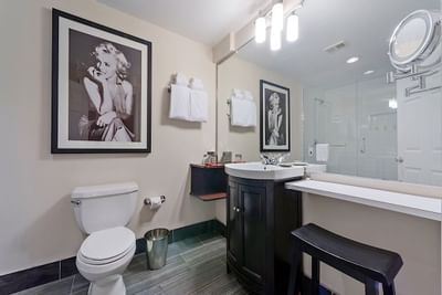 Modern bathroom interior in a room at Artmore Hotel