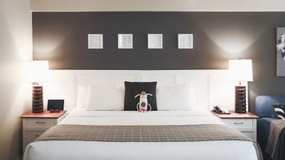 Interior of Executive Studio at Summit Lodge