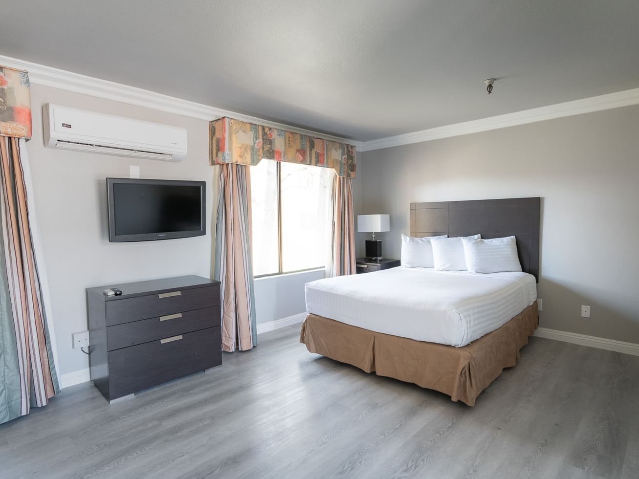 Extended Stay Studio Suite Queen Bed at the Alexis Park Resort