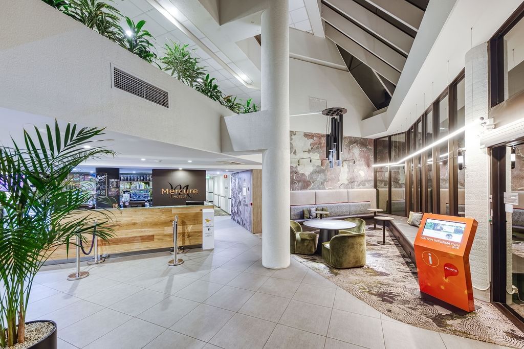 Interior of the lobby at Mercure Penrith Hotel