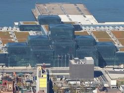 Jacob Javits convention center in New York near Hotel Shocard