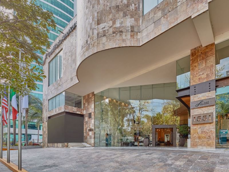 Entrance of the Grand Fiesta Americana Guadalajara Country club