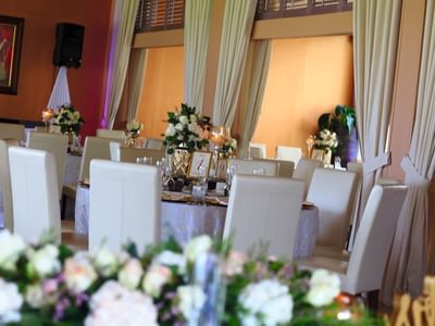 Dining table setup in a Restaurante Alexandra at Copamarina
