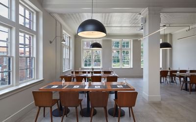 Table set-up in the Boardroom at Hotel Weyanoke