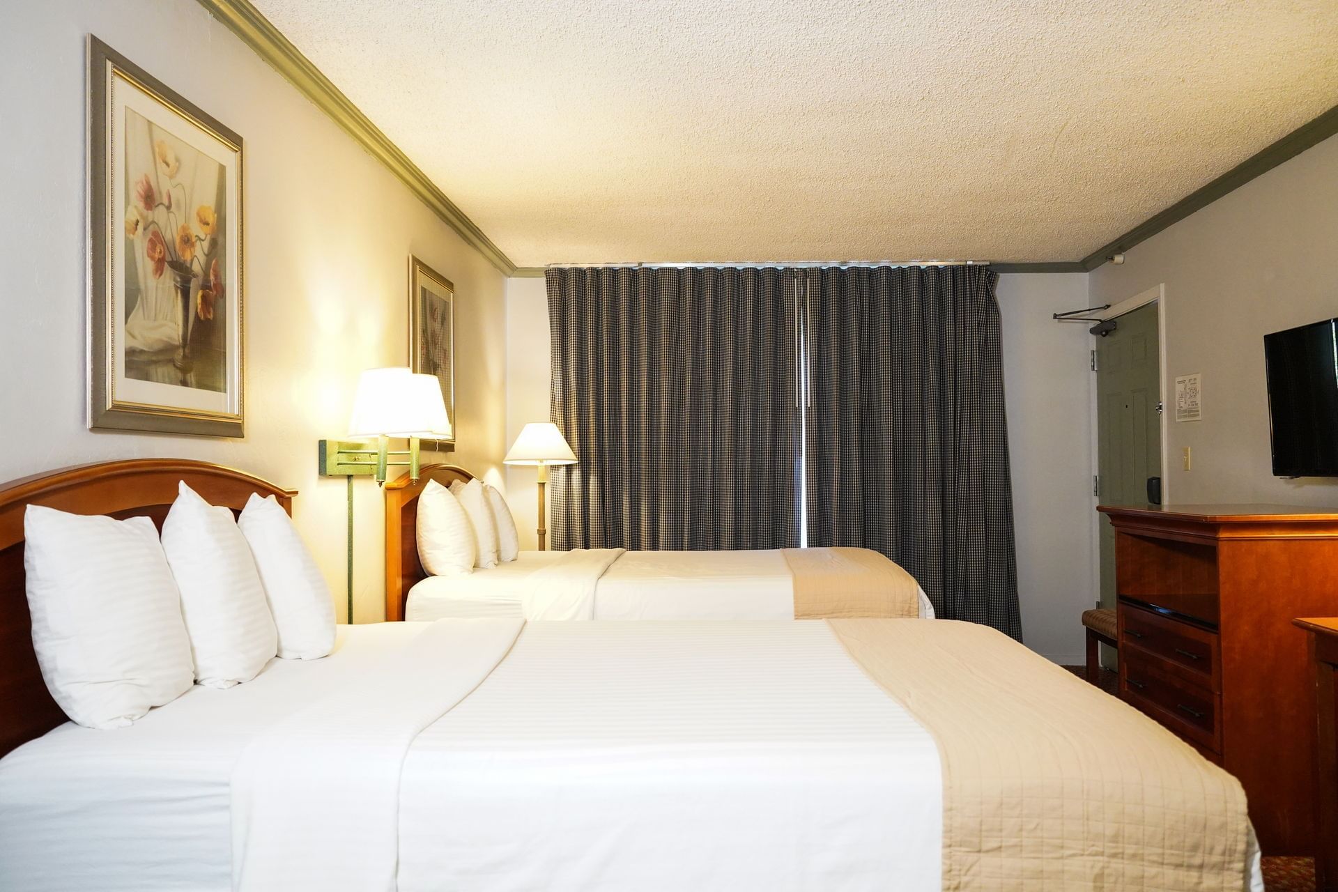 Hotel Rooms In San Luis Obispo, CA | Hotel Buena Vista