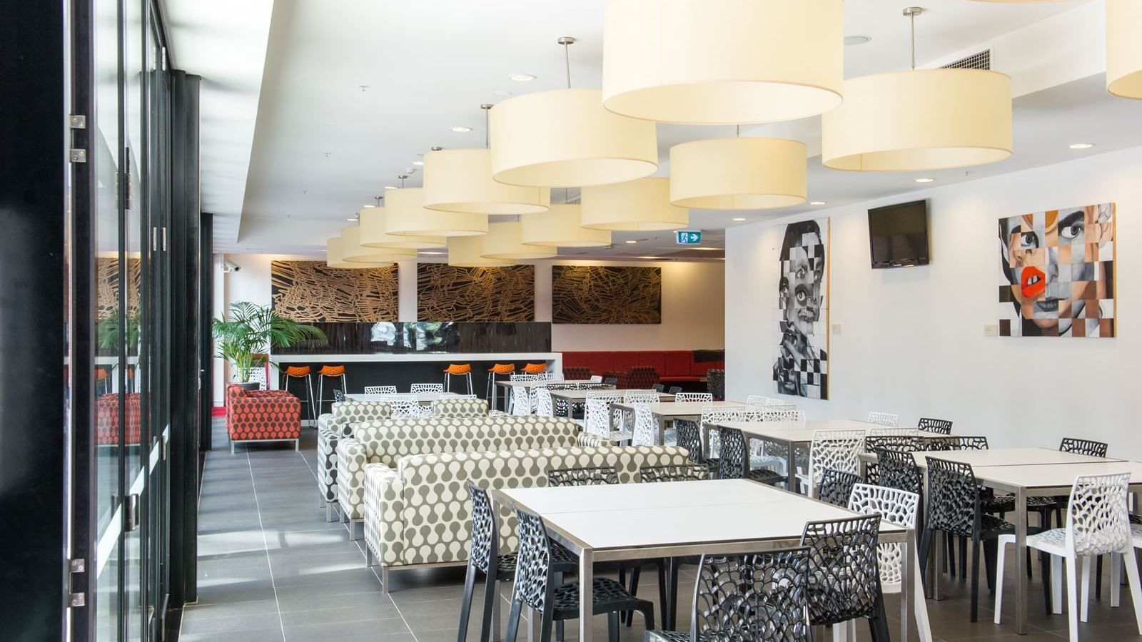 UniLodge @ ANU – Lena Karmel Lodge_ANU Commons Cafe