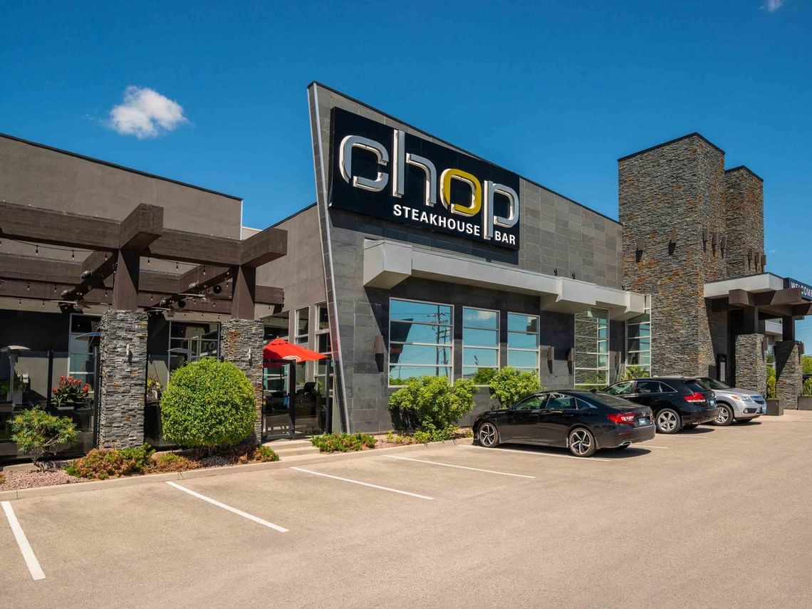 Chop Steakhouse & Bar Sandman Hotel & Suites Winnipeg Airport