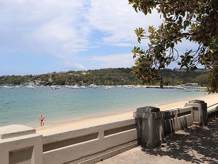 Balmoral Beach next to Silkari Suites at Chatswood