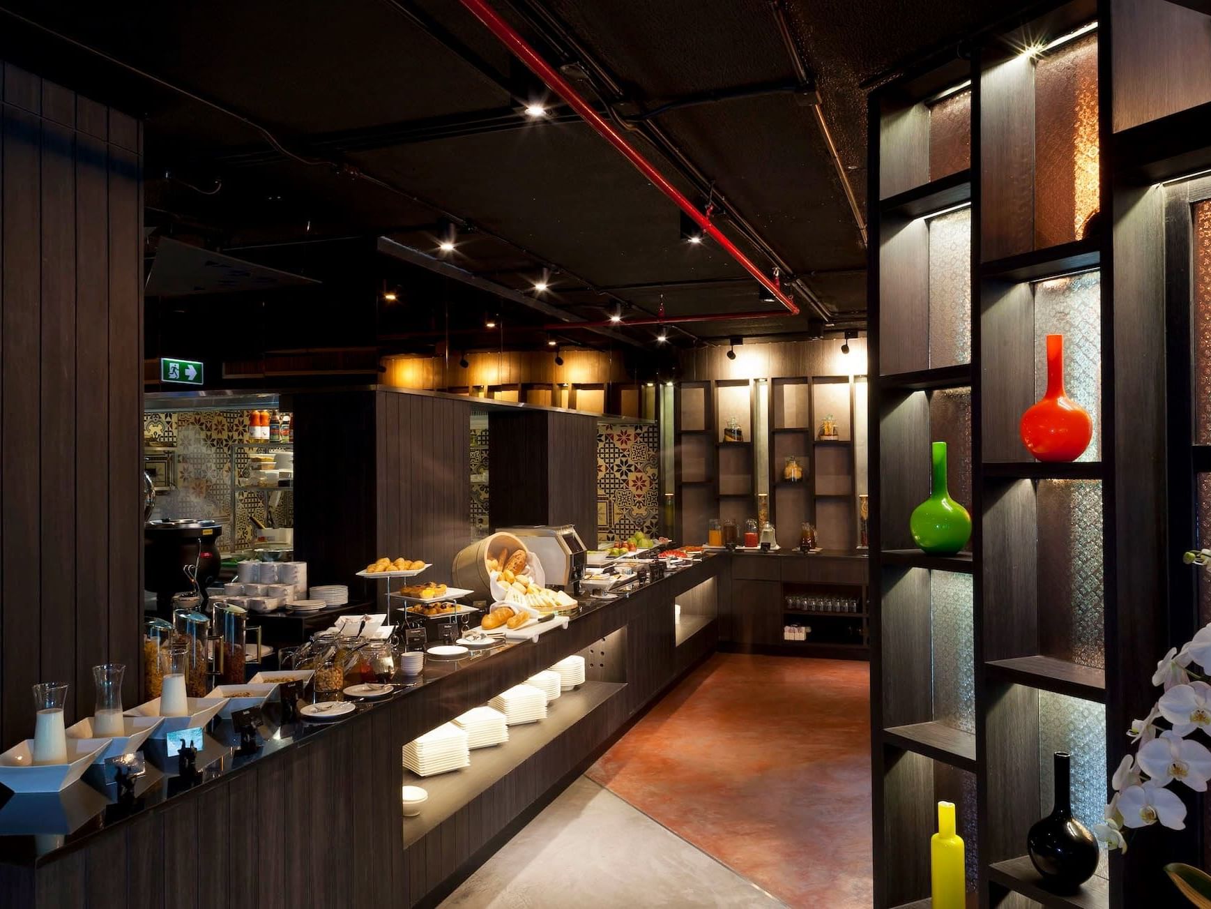View of Uzzie Restaurant at Maitria Mode Sukhumvit 15 Bangkok