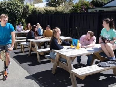 Kirkwood Avenue Hall - Outdoor Area