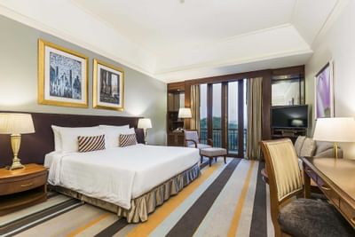 Grand Deluxe Room City View at Chatrium Hotel Royal Lake Yangon