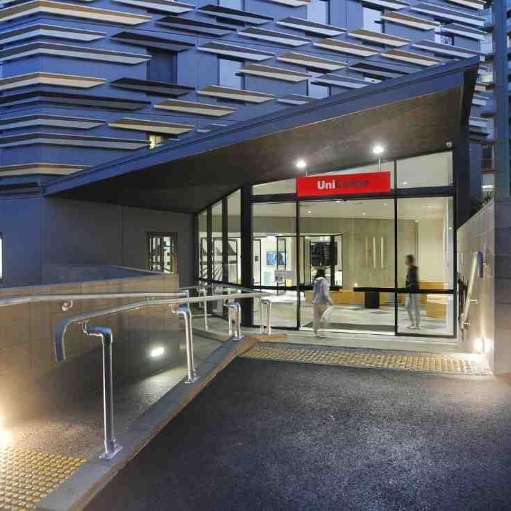 UniLodge on Whitaker Outside Building Entrance