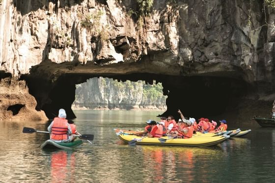 Halong Plaza Hotel - Kayaking
