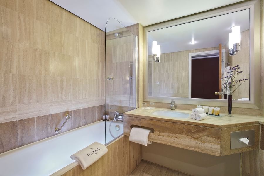 Chambre Executive à l'hôtel Warwick Paris