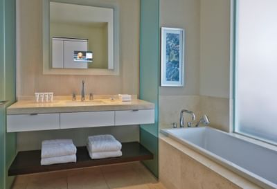 sink and tub in a bathroom