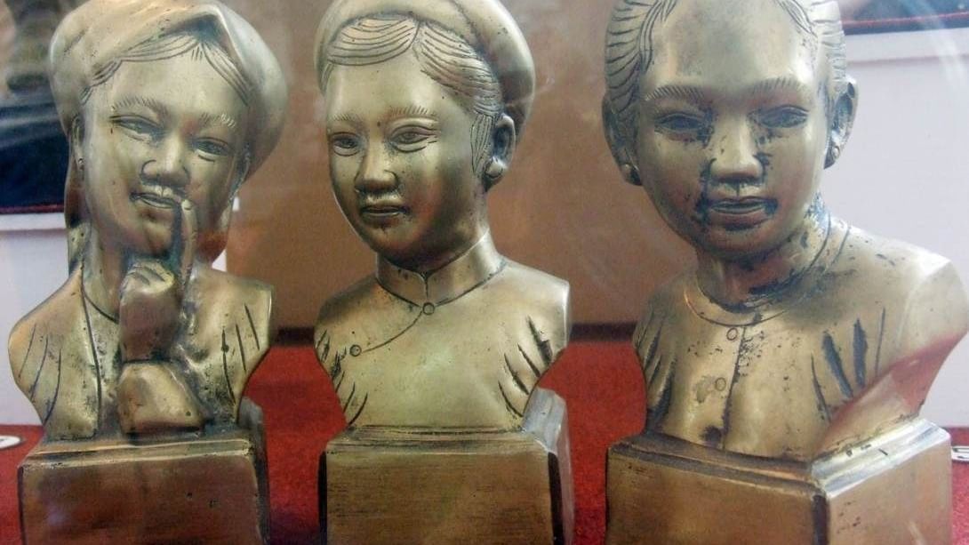 Statues in Vietnamese Women's Museum near Sunway Hotel Hanoi