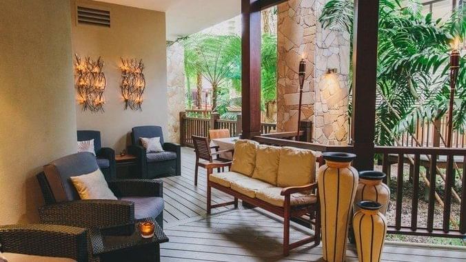 Vie Spa Sitting area at Pullman Palm Cove Sea Temple Resort & Spa