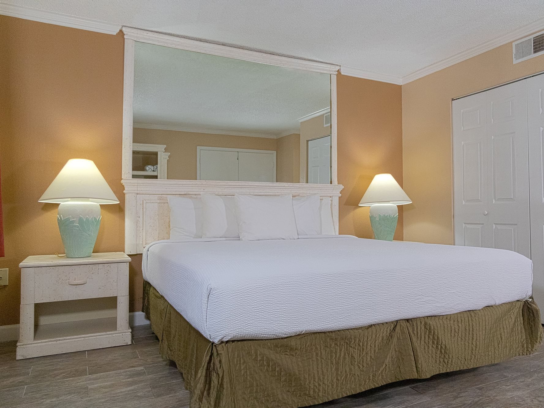 Two Bedroom Suite of The Oaks at Legacy Vacation Resorts