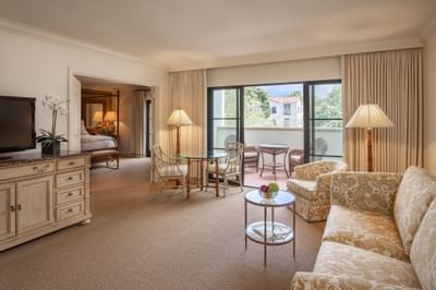 Living area in Standard One Bedroom Suite at Santa Barbara Inn