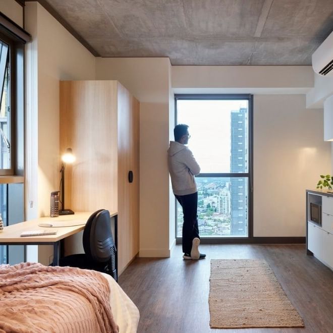 Studio Apartment
