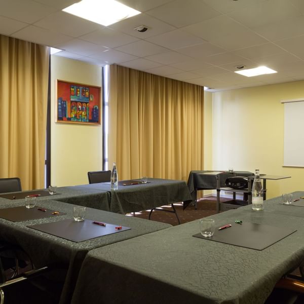 Seating arrangement in a meeting room at Originals Hotels