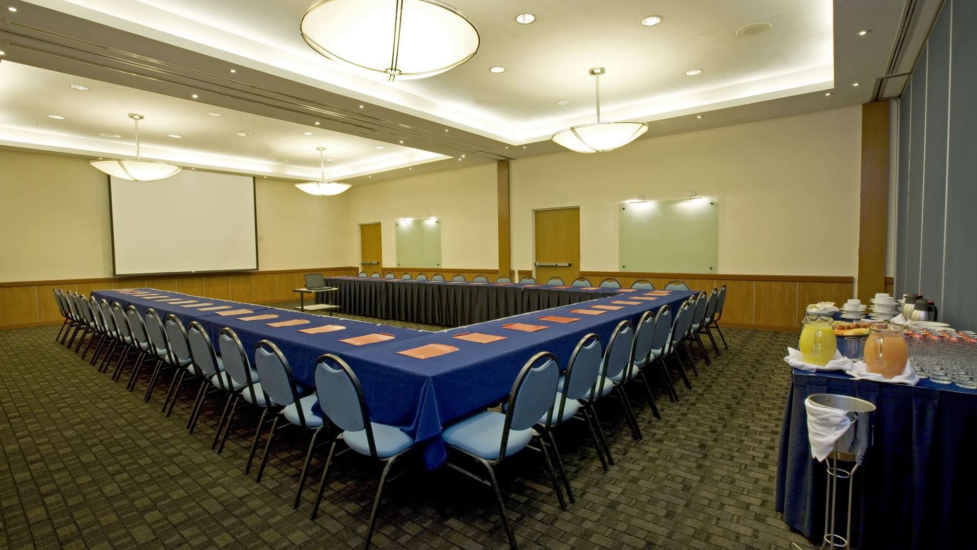U shape table set up in meeting room at Fiesta Inn Colima