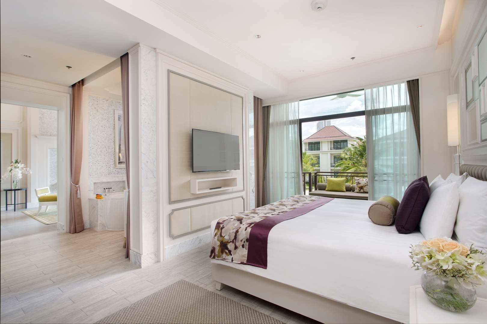 U Sathorn Bangkok Suite