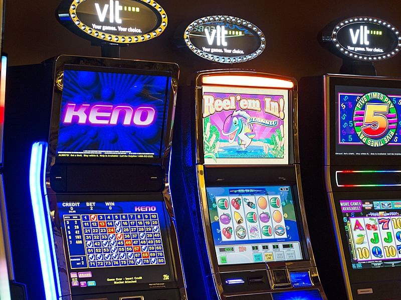 Gaming machines at Dudley's Gaming Lounge in Carriage House Hotel