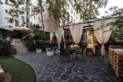 Visuale Ristorante Esterno Hotel Manin Milano