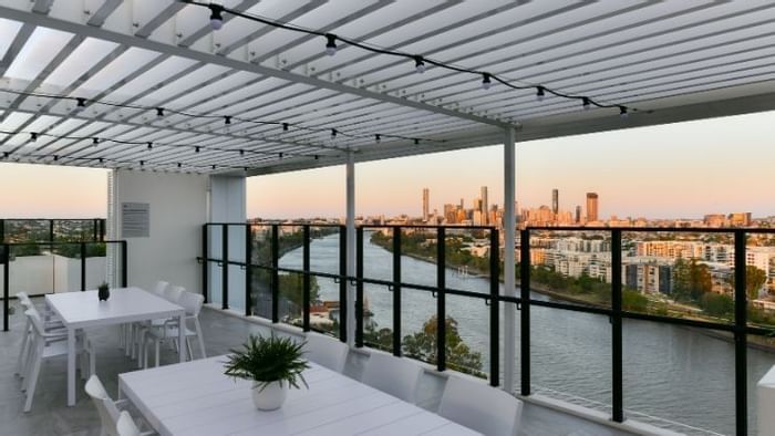 Rooftop Outdoor Area