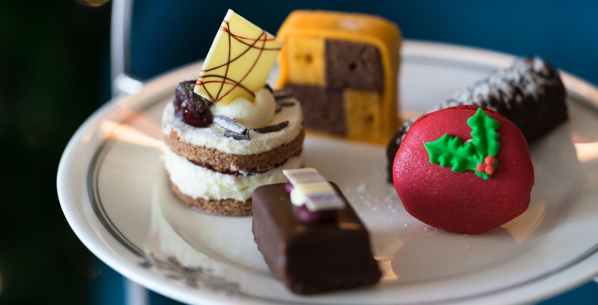 Twixmas afternoon tea example at Villiers Hotel in Buckingham
