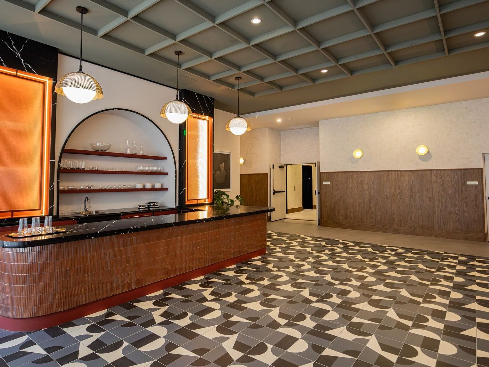 Juice and Coffee Bar, event venues Miami with a bar counter and shelf at The Crosby Miami World Center