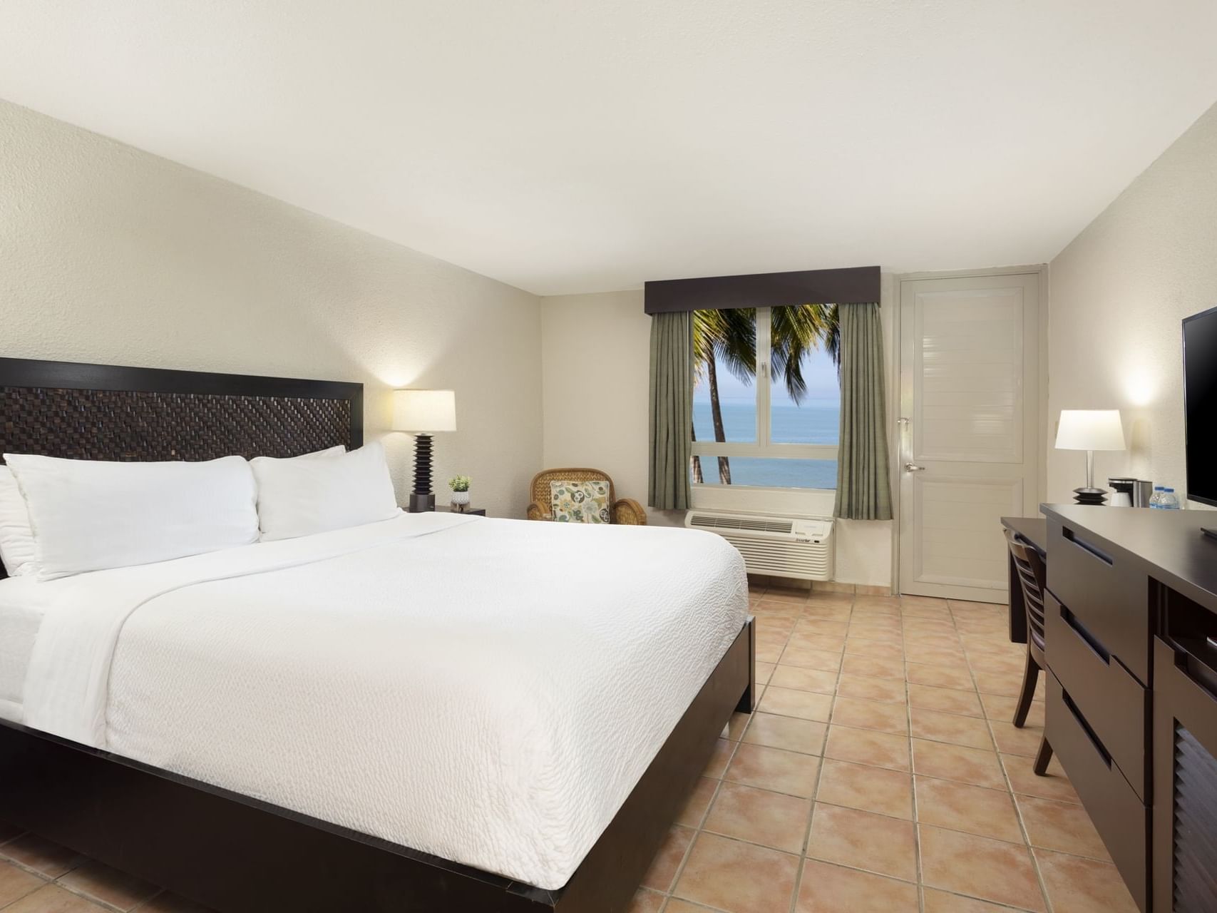 Ocean View Deluxe King Room at Rincon Beach Resort in Añasco
