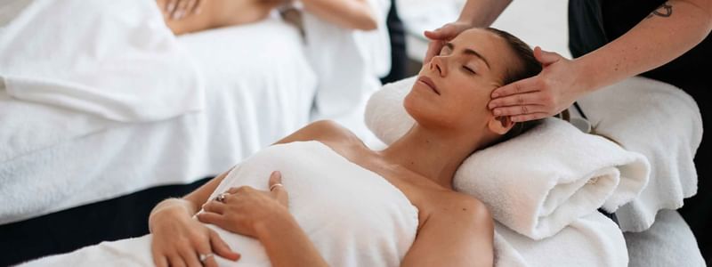 Vie Spa Magenta Mid Week Winter Specials facial massage on the Central Coast