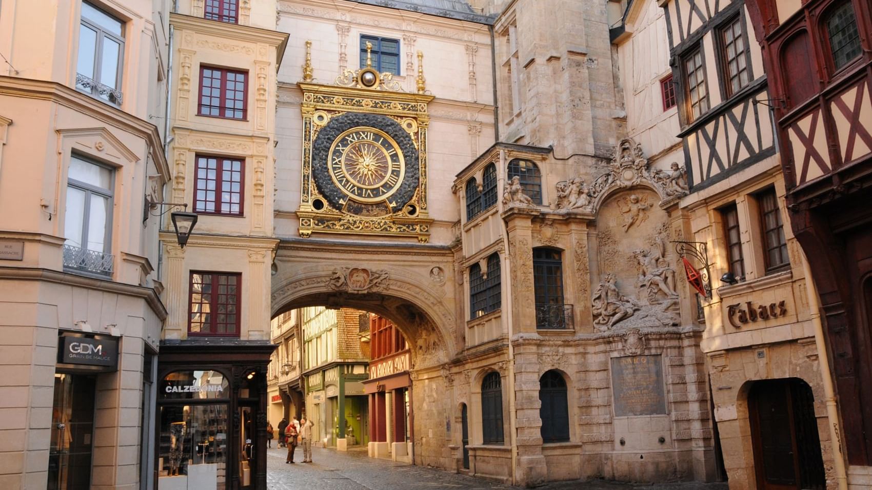 The Gros-Horloge clock in Rouen near the Originals Hotels