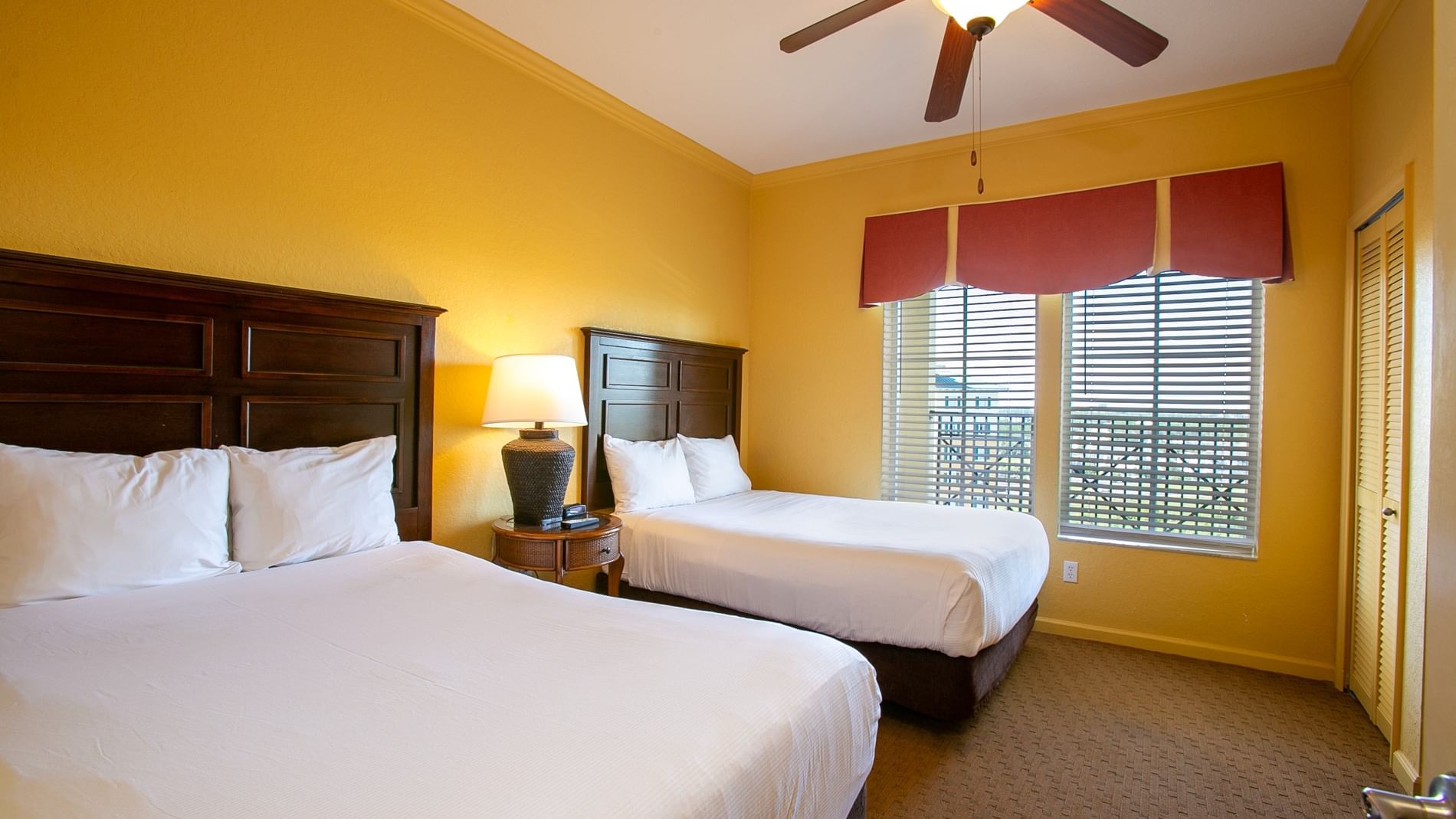 4th bedroom with full beds