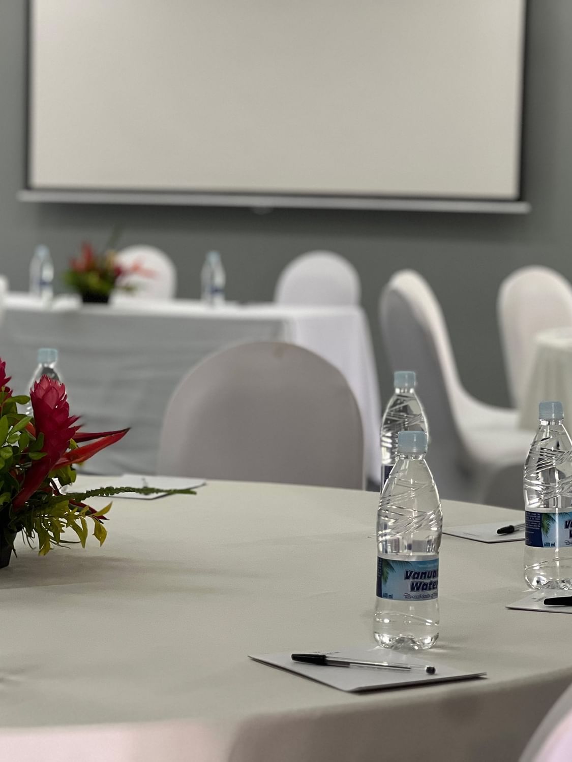 Marquee Meeting Room Warwick Le Lagon Port villa