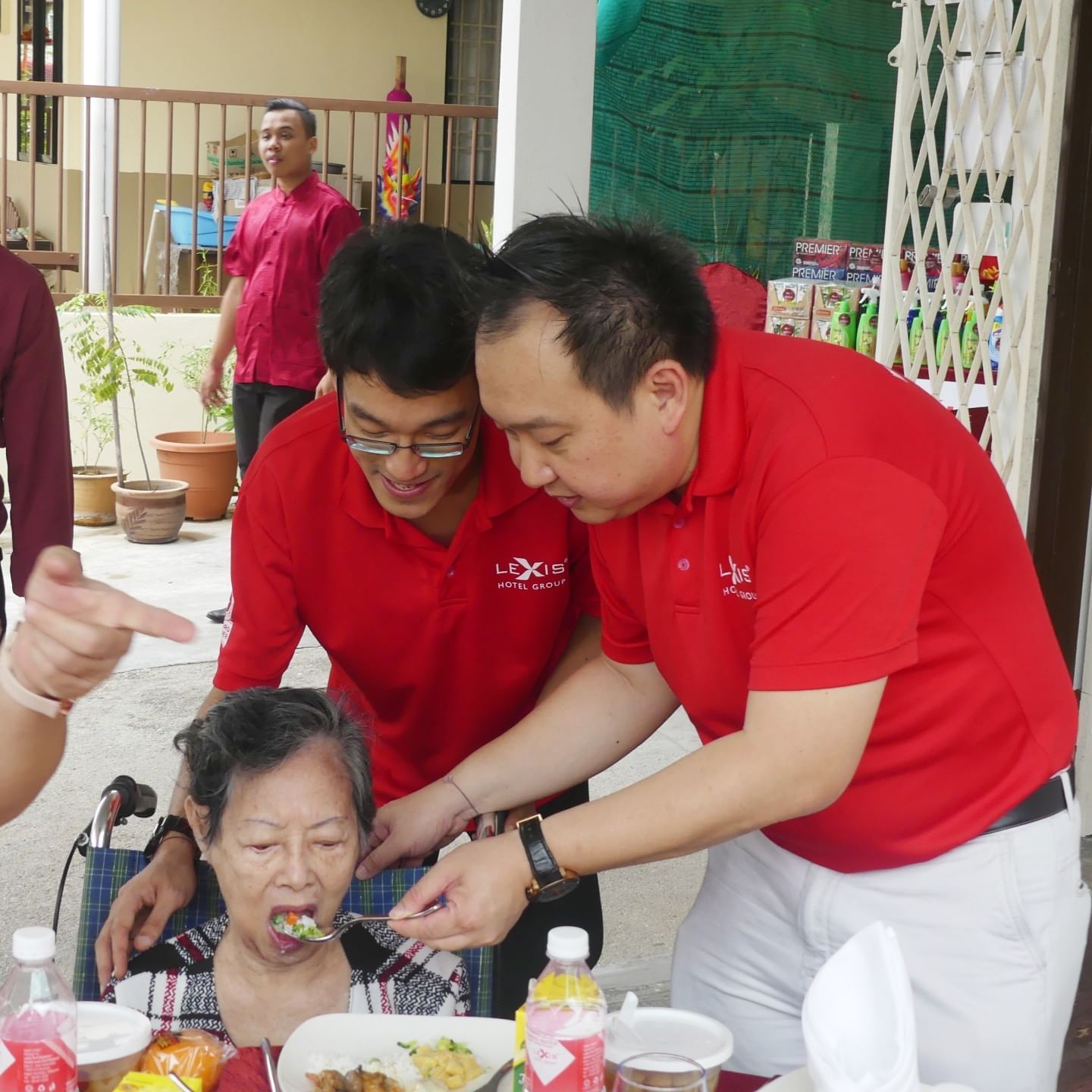 Lexis Suites Penang Brings Festive Chinese New Year Cheers To 8 Underprivileged Old Folks