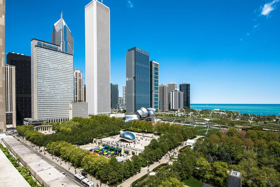 Panoramic view of Chicago skyline and park with modern art at Warwick Allerton Chicago Redesign