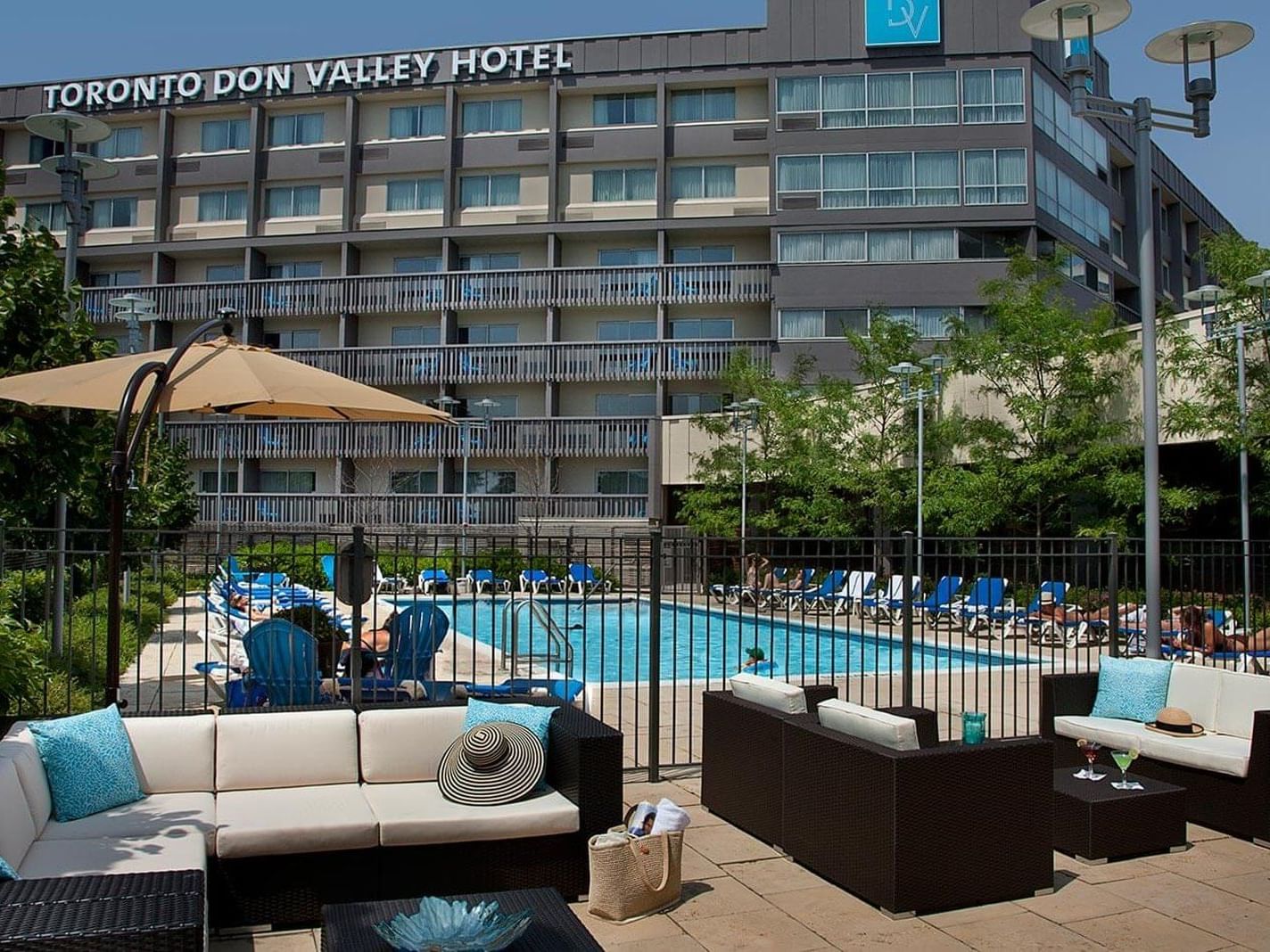 Outdoor pool at hotel in Toronto, ON