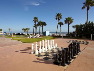 outdoor oversized chess
