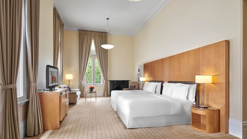 Interior of Heritage Deluxe Twin Room at Fullerton Group