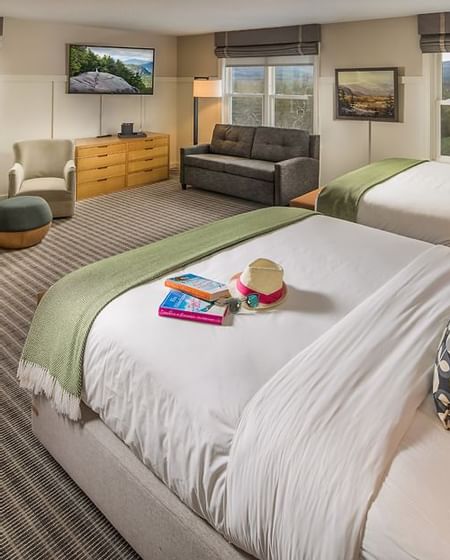 Suite 200 Mountain View Suite - Two King Beds at White Mountain Hotel