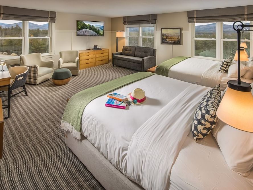 Suite 200 Mountain View Suite - Two King Beds at White Mountain Hotel