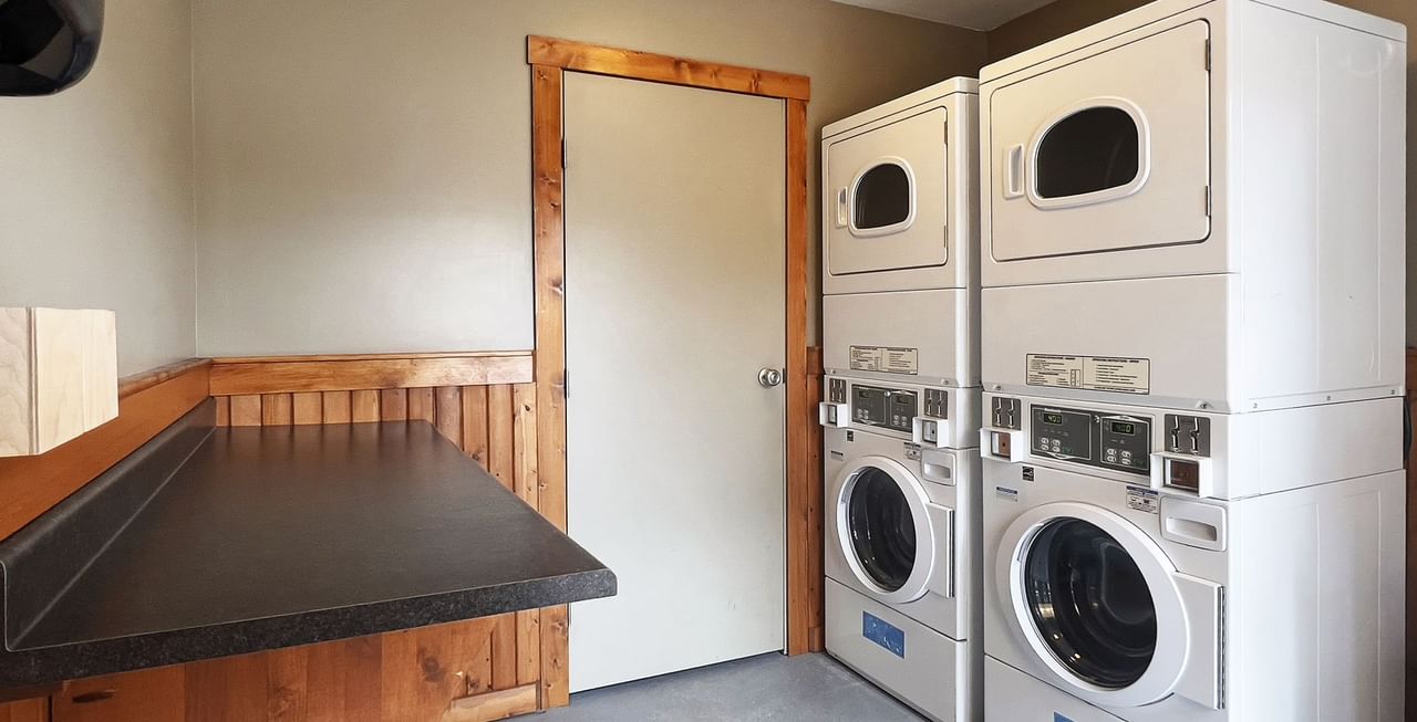 Laundromat with washing machine